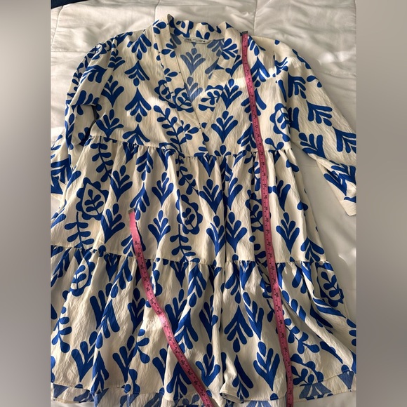 Zara Cream and Blue Dress - Picture 6 of 6